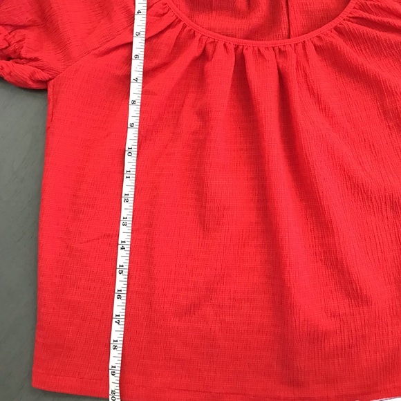 Red Top - Picture 6 of 7